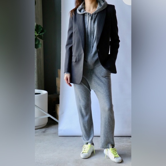 Nili Lotan Diane Pinstripe Blazer Size 0 - Picture 12 of 14